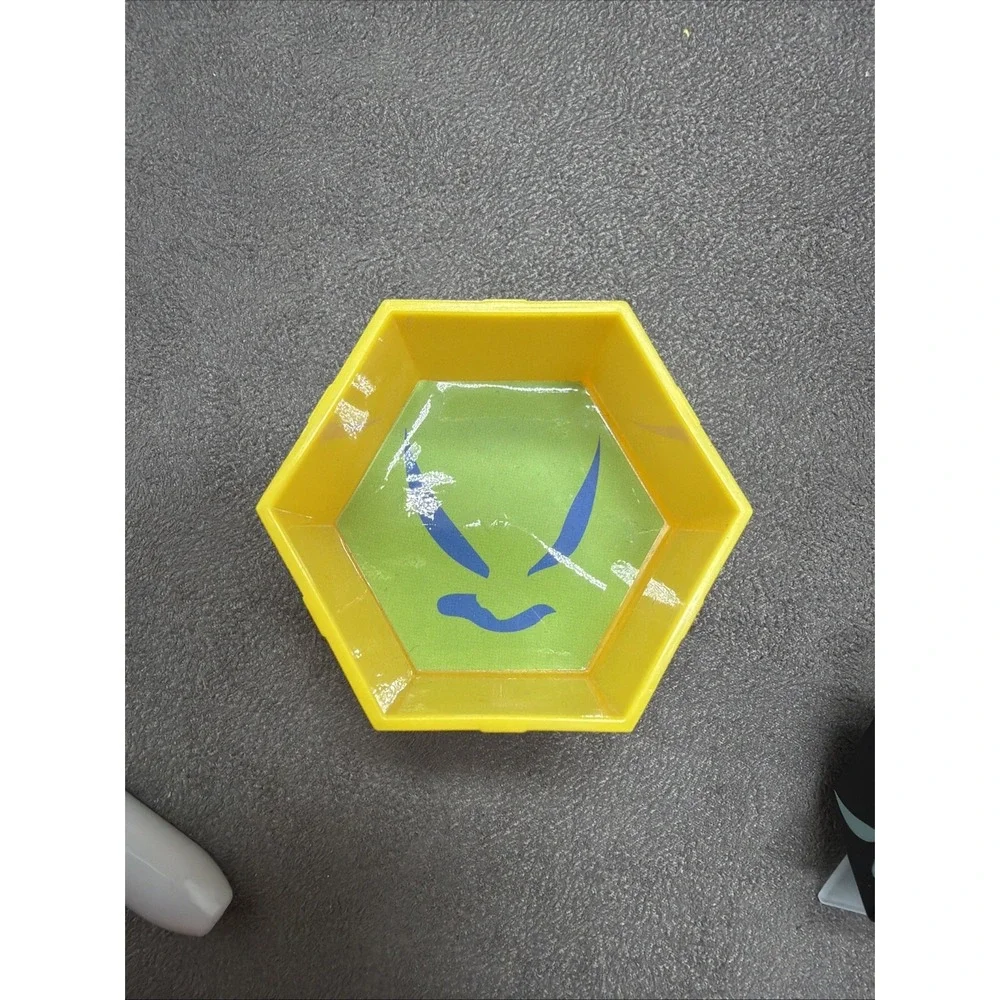 Bee Swarm Simulator Mini Series 1 Vicious Bee Figure & Comb